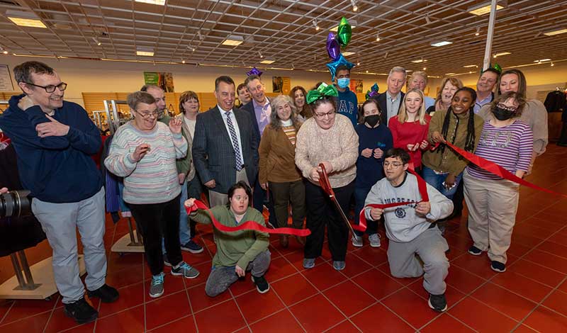 Ribbon cutting ceremony of the new PossAbilities Thrift Boutique location in Flemington, NJ